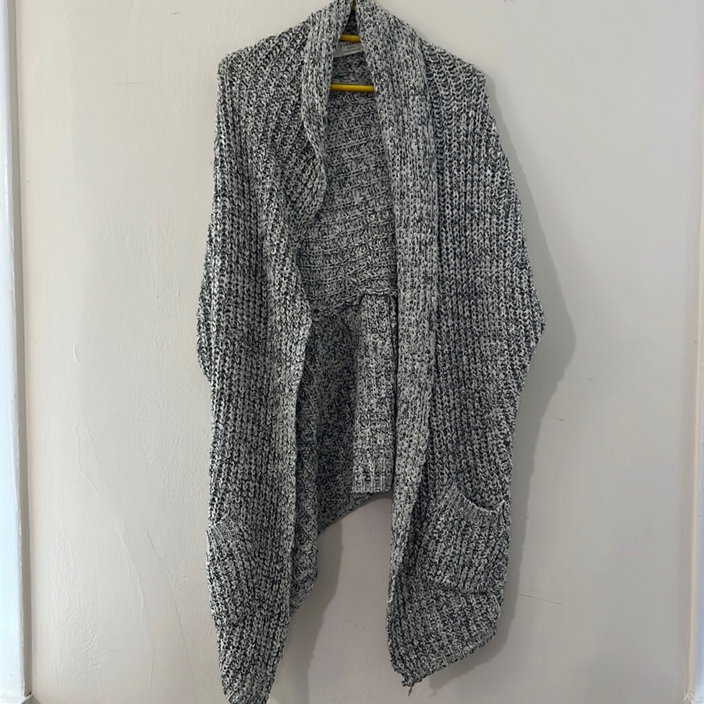 Zara knit shawl cardigan medium size used